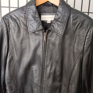 LIZ CLAIBORNE Women's Soft Black Leather Jacket Size XL